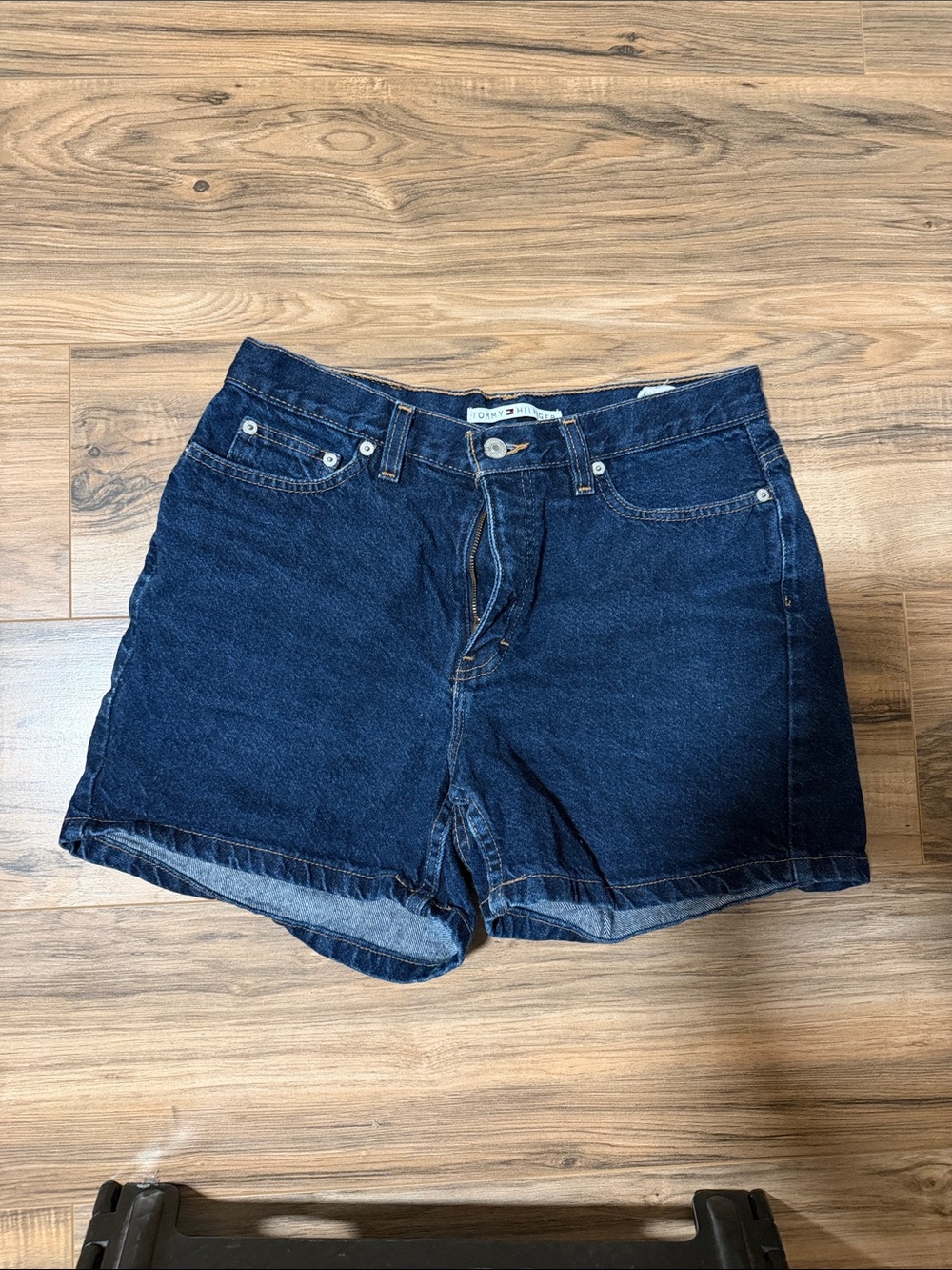Vintage dark blue denim jean shorts